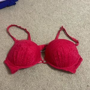 Victoria’s Secret extra push-up bra